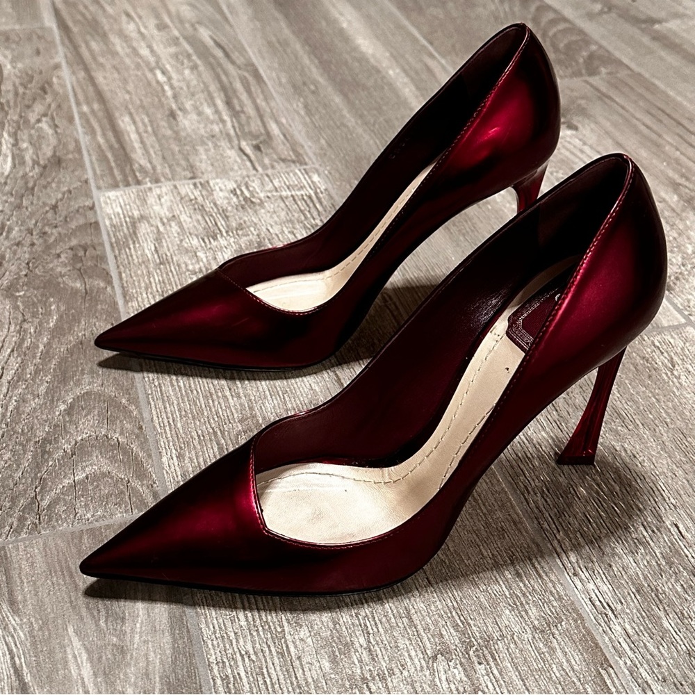 Christian Dior burgundy heels - Picture 8 of 13